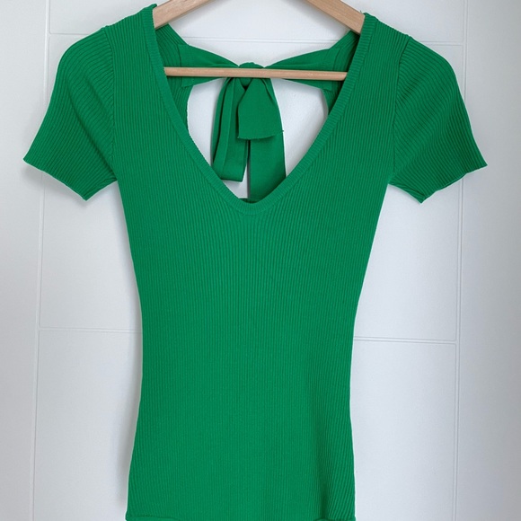 V-Neck Ribbon Bodysuit - Picture 2 of 7